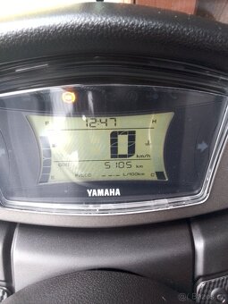 Yamaha Nmax V2 125 (5400km)+doplňky - 15