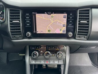 Škoda Kodiaq 2.0 TDI 110kW 4x4 DSG Sportline ACC Kamera DCC - 15