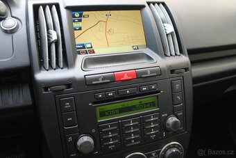 Land Rover Freelander 2.2 TD4 112kW+4x4+AUT+NAVI+P.SERVIS+ - 15