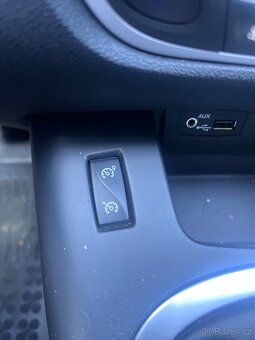 Renault Grand Scenic 1,9 dCi 96kW - 15