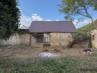 Prodej rodinné usedlosti s pozemkem (1707 m2), Lesná, okres  - 15