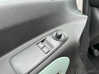 Citroen Berlingo Feel - 15