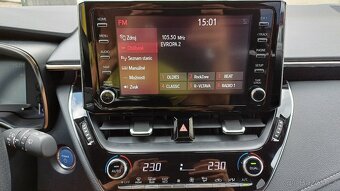 Toyota Corolla Hybrid 1.8 72kW GR Sport 1.maj-Záruka-ČR - 15