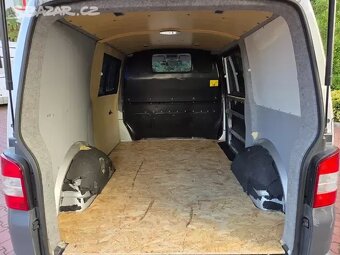 VW Transporter 2.0 TDI 103kW,tažné,kamera,bez koroze,navi - 15