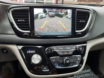 Chrysler Pacifica 3,6L V6, nový model, 73.000km, po servise - 15