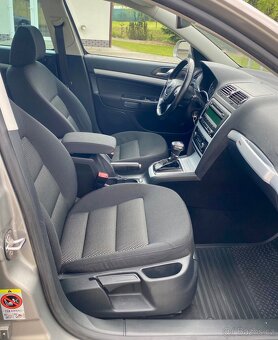 Škoda Octavia SCOUT 2.0 TDI CR DSG 4X4 103KW COMBI ELEGANCE - 15