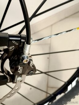 Enduro GT Sensor PRO 27,5 vel.L, FOX performance - TOP stav - 15