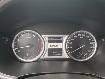 Suzuki Vitara 4x4 1.6i 88KW NAVI KAMERA Servis SUZUKI - 15