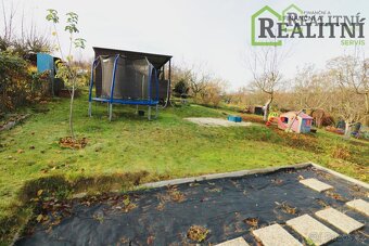 Prodej zahradního altánu v žádané zahrádkářské osadě Hliník  - 15