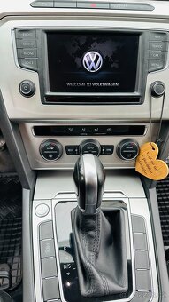 Volkswagen Passat 3C - 15