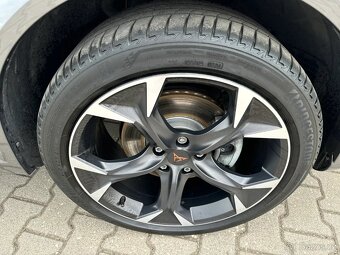 Cupra Formentor 1,4 TSI 150kw e-hybrid,LED,výhřev,nez.topení - 15