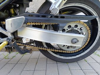 Yamaha FZS 600 Fazer - 15