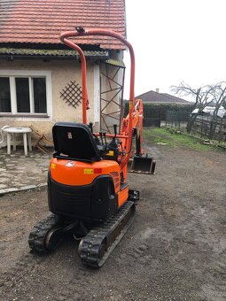 Minibagr Kubota U10 s nulovým přesahem zádě - 15