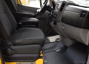 Mercedes-Benz Sprinter 310CDi L4H2 AUTOMAT PĚKNÝ STAV nafta - 15