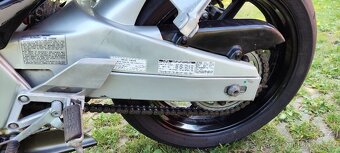 Honda CBR 600F - 15