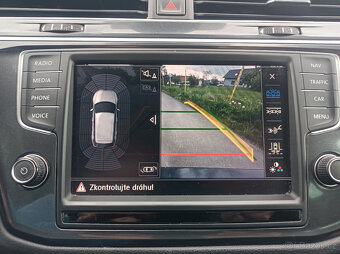 Volkswagen Tiguan, 110kw,namual,xenon,navi - 15