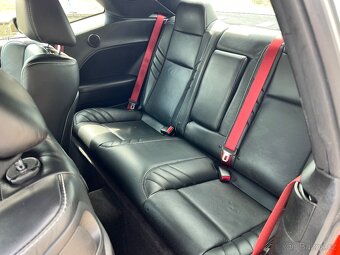 Dodge Challenger 6.4 SRT - 15