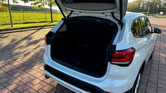 BMW X1 S-DRIVE 18D,AUTOMAT,LED,KAMERA,VYHŘ. VOLANT - 15