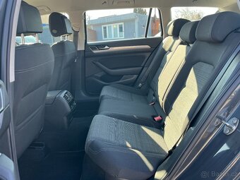 Volkswagen Passat 2.0TDI 110kW 1.majitel Manuál - 15