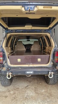 Jeep Crand Cherokee 5,2 V8 Offroad speciál - 15