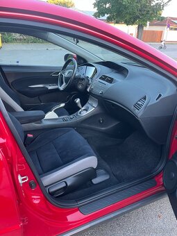 Prodám Honda civic 8g - 15