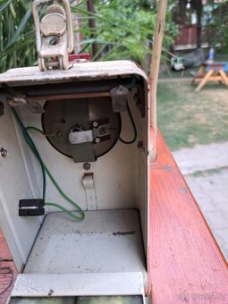 Ž E L E Z N I Č I A R S K A   Lampa. - 15