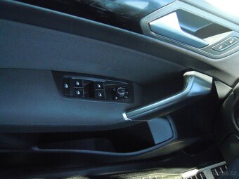 Volkswagen Touran 1.4TSi SOUND - SERVIS - 15