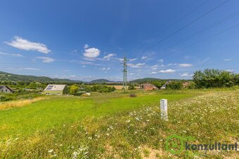 Prodej pozemky pro bydlení, 849 m² - Hradčany, ev.č. 00687 - 15