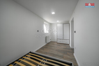 Pronájem bytu 3+1, 92 m², Radonice, ul. Růžičkova - 15