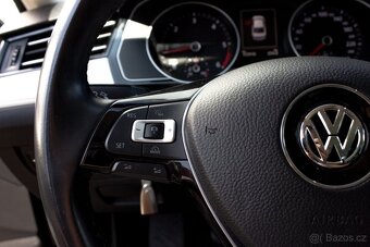 Volkswagen Passat 2.0 TDI 190k Highline - 15