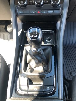 Škoda Karoq, Ambition 2.0 TDI, 4x4, první majitel - 15