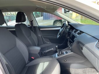 Škoda Octavia 1,6 TDi DPH 1xMaj, ALU, Výhřev - 15
