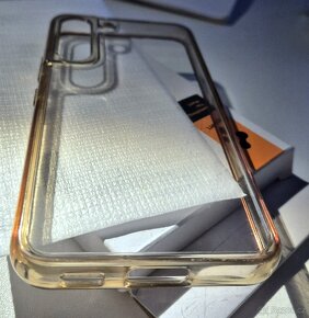 Obal Samsung S22 Spigen ultra hybrid + Sklo Alzaguard - 15