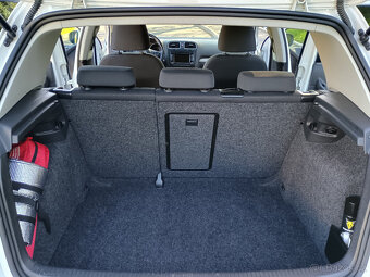 VW Golf 6 2.0 TDi 103 kw Highline - 15