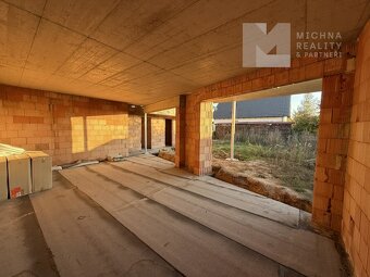 Prodej rodinného domu 4+kk, pozemek 405 m2 - Újezd u Rosic - 15