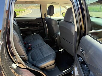 MITSUBISHI OUTLANDER 2.4 PHEV 165kW 4x4-2021-56.599KM- - 15
