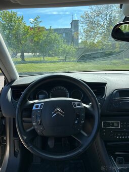Citroen C5 2.0 HDI 100kW - 15