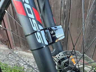 Horské kolo Kross 29" s rámem velikosti S - 15