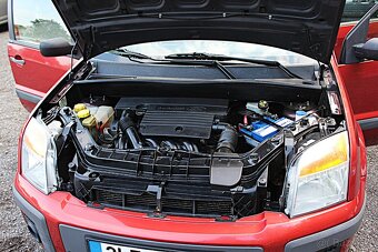 Ford Fusion - 15