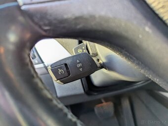 BMW X5, 2011, xDrive 3.0d, 180 Kw, 4x4, 1.maj - 15