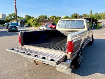 1992 Ford F-250 XLT | 4x4 | MANUÁL | 5.8 V8 | DPH - 15