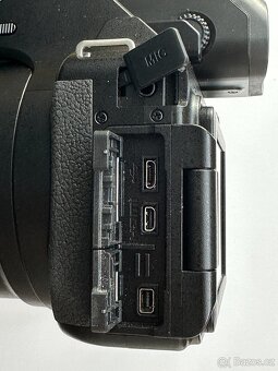 Nikon Coolpix P1000, zdroj, extra baterie, 100% stav, ZÁRUKA - 15