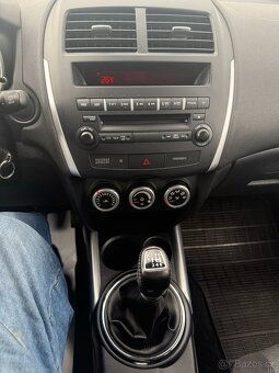 Mitsubishi ASX 1,8 diesel 2. Majitel garážováno - 15