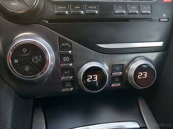 Citroën DS5 2.0HDi 133kw EAT6 2016 129t.KM TOP VÝBAVA - 15