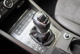 Škoda Octavia Combi SCOUT2.0 TDI DSG 4x4 135kw - 15