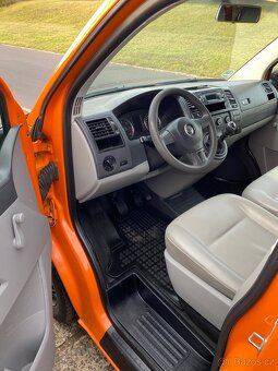 VW TRANSPORTER T5 Long 2014 9 MÍST - 15