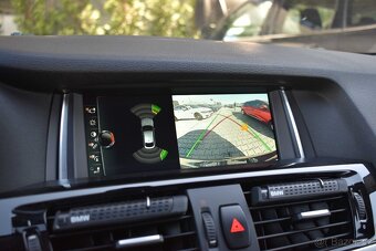 BMW X4 xDrive30d TAŽNÉ KAMERA SERVIS BMW ČR - 15