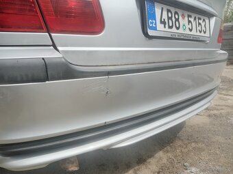 BMW E46 320d manuál - 15