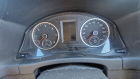 vw tiguan 5No starší i něco fac + karoserie viz obr barva - 15