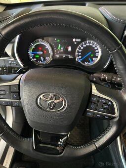 Highlander Executive 4x4 2,5 Hybrid e-CVT AWD-i benzin - 15